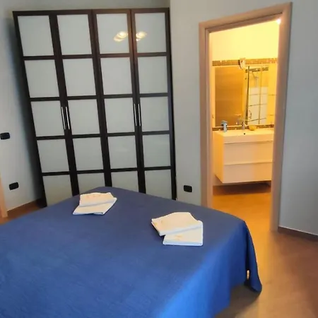 Casa Soprano Da Anita Semesterbostad Messina