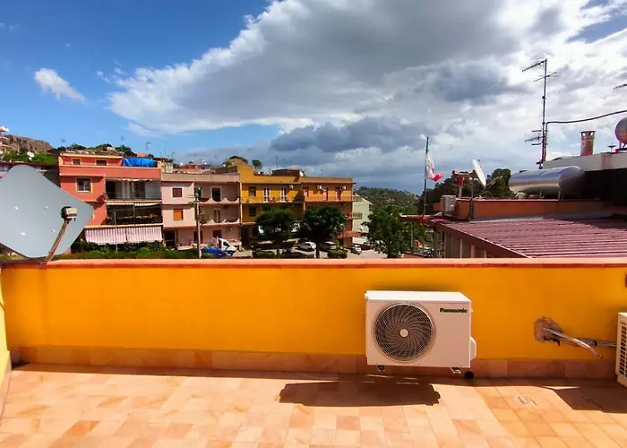 Casa Soprano Da Anita * Messina