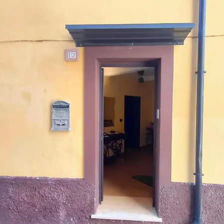 Casa Soprano Da Anita Feriehus Messina